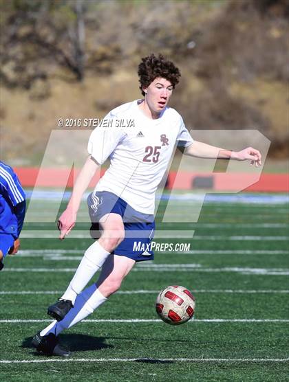 Thumbnail 2 in Crawford vs. Scripps Ranch (25th Annual San Diego Holiday Classic) photogallery.