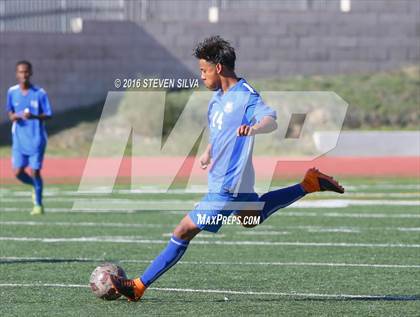 Thumbnail 1 in Crawford vs. Scripps Ranch (25th Annual San Diego Holiday Classic) photogallery.
