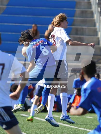 Thumbnail 1 in Crawford vs. Scripps Ranch (25th Annual San Diego Holiday Classic) photogallery.