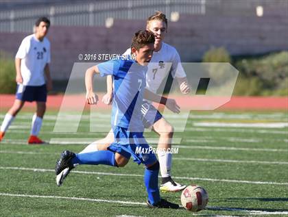 Thumbnail 2 in Crawford vs. Scripps Ranch (25th Annual San Diego Holiday Classic) photogallery.