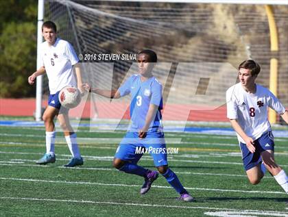 Thumbnail 2 in Crawford vs. Scripps Ranch (25th Annual San Diego Holiday Classic) photogallery.
