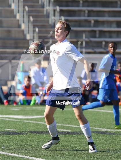Thumbnail 1 in Crawford vs. Scripps Ranch (25th Annual San Diego Holiday Classic) photogallery.