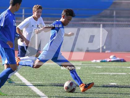 Thumbnail 3 in Crawford vs. Scripps Ranch (25th Annual San Diego Holiday Classic) photogallery.