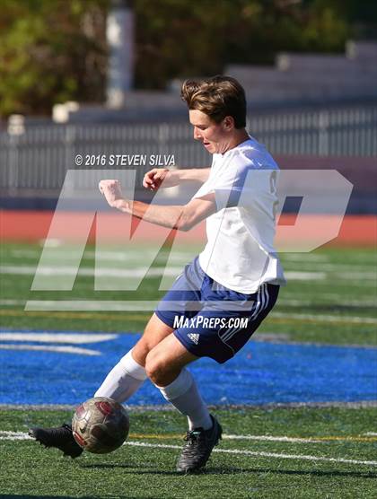 Thumbnail 2 in Crawford vs. Scripps Ranch (25th Annual San Diego Holiday Classic) photogallery.