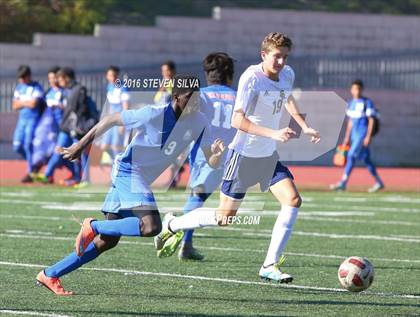 Thumbnail 1 in Crawford vs. Scripps Ranch (25th Annual San Diego Holiday Classic) photogallery.