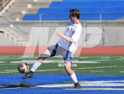 Thumbnail 1 in Crawford vs. Scripps Ranch (25th Annual San Diego Holiday Classic) photogallery.