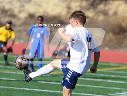 Thumbnail 2 in Crawford vs. Scripps Ranch (25th Annual San Diego Holiday Classic) photogallery.