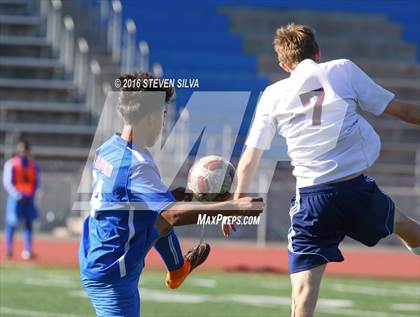 Thumbnail 3 in Crawford vs. Scripps Ranch (25th Annual San Diego Holiday Classic) photogallery.
