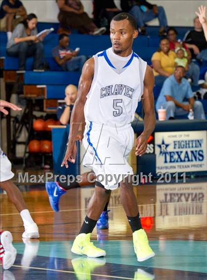 Thumbnail 2 in Crosby @ Chavez (McDonald's Texas Invitational) photogallery.