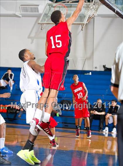 Thumbnail 1 in Crosby @ Chavez (McDonald's Texas Invitational) photogallery.