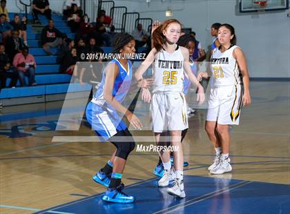 Thumbnail 1 in Ventura vs. Serra photogallery.