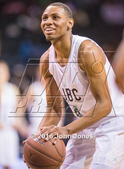 Thumbnail 2 in Jordan Brand Classic (Regional Game) photogallery.