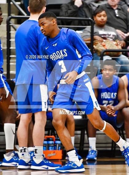 Thumbnail 1 in Hooks vs. Arp (UIL 3A Area Playoff) photogallery.