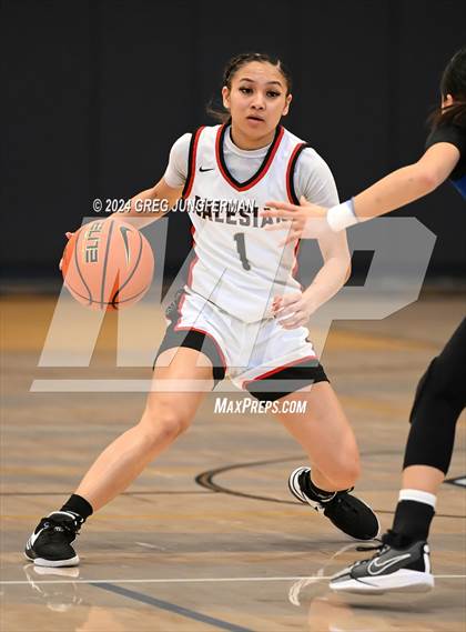 Thumbnail 1 in Priory vs. Salesian College Preparatory (Bishop O'Dowd MLK Classic) photogallery.