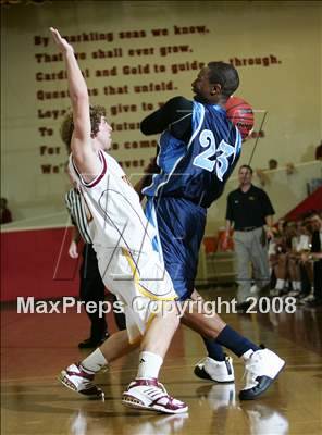 Thumbnail 2 in Simi Valley vs. Compton (MaxPreps Holiday Classic) photogallery.