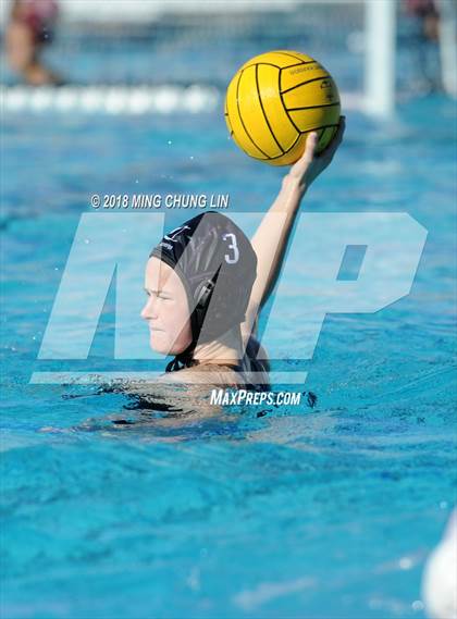 Thumbnail 3 in Santa Margarita vs. Carlsbad (Barnett Holiday Cup) photogallery.