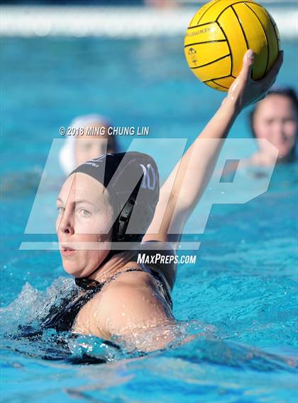 Thumbnail 1 in Santa Margarita vs. Carlsbad (Barnett Holiday Cup) photogallery.