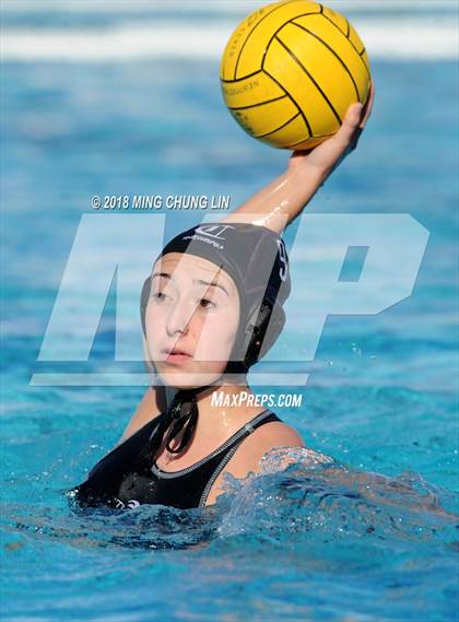 Thumbnail 2 in Santa Margarita vs. Carlsbad (Barnett Holiday Cup) photogallery.