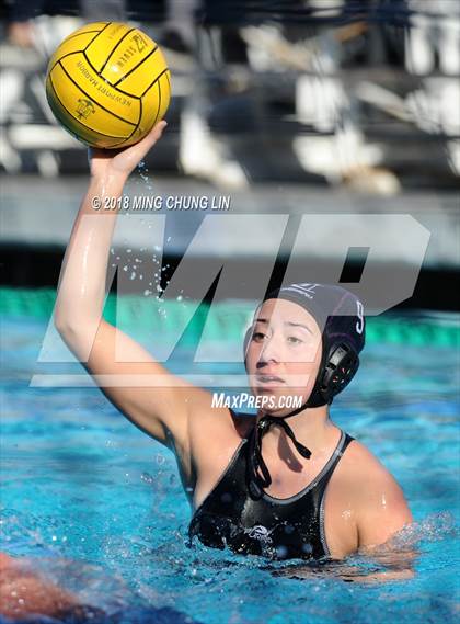 Thumbnail 3 in Santa Margarita vs. Carlsbad (Barnett Holiday Cup) photogallery.