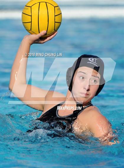 Thumbnail 1 in Santa Margarita vs. Carlsbad (Barnett Holiday Cup) photogallery.