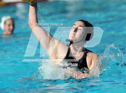 Thumbnail 1 in Santa Margarita vs. Carlsbad (Barnett Holiday Cup) photogallery.