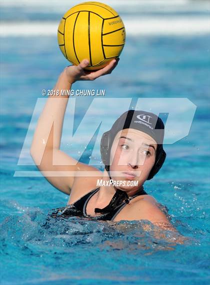 Thumbnail 1 in Santa Margarita vs. Carlsbad (Barnett Holiday Cup) photogallery.