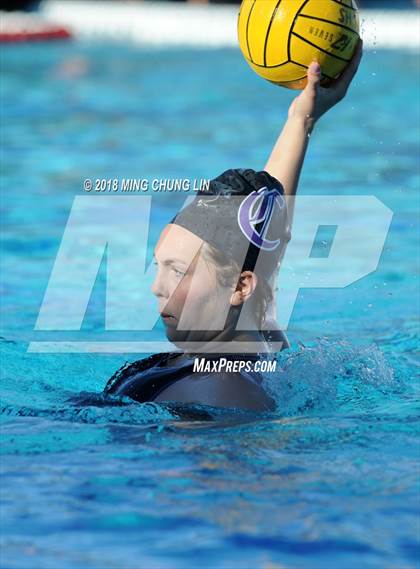 Thumbnail 2 in Santa Margarita vs. Carlsbad (Barnett Holiday Cup) photogallery.