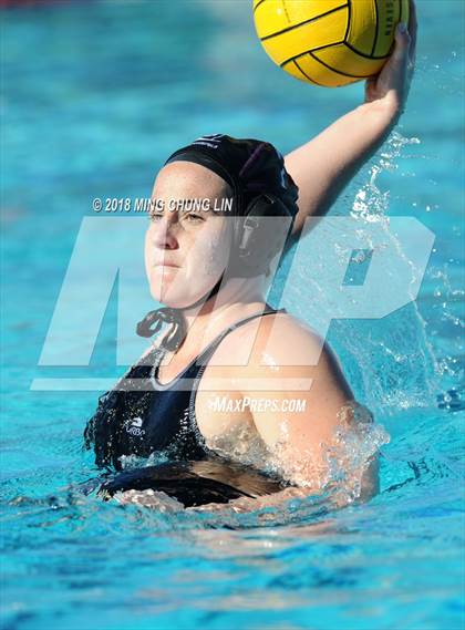 Thumbnail 3 in Santa Margarita vs. Carlsbad (Barnett Holiday Cup) photogallery.