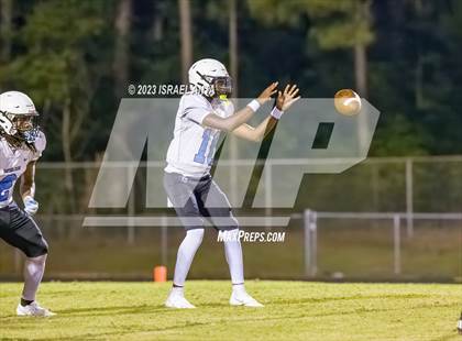 Thumbnail 3 in Seventy-First vs. Panther Creek (Jamboree) photogallery.