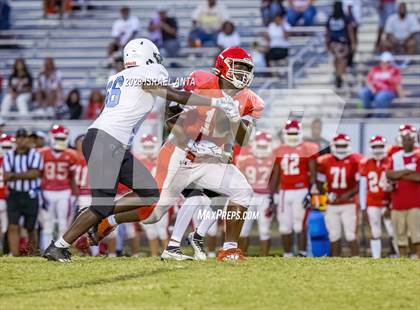 Thumbnail 2 in Seventy-First vs. Panther Creek (Jamboree) photogallery.