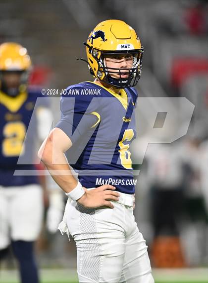 Thumbnail 1 in The Woodlands @ Cypress Ranch (UIL 6A Football Area Round Playoff) photogallery.