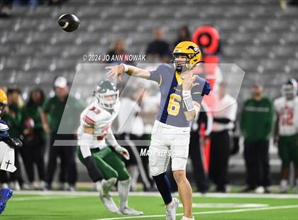Thumbnail 2 in The Woodlands @ Cypress Ranch (UIL 6A Football Area Round Playoff) photogallery.