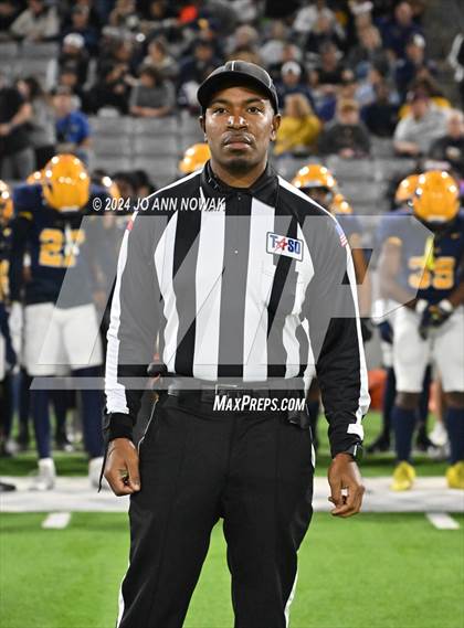 Thumbnail 2 in The Woodlands @ Cypress Ranch (UIL 6A Football Area Round Playoff) photogallery.