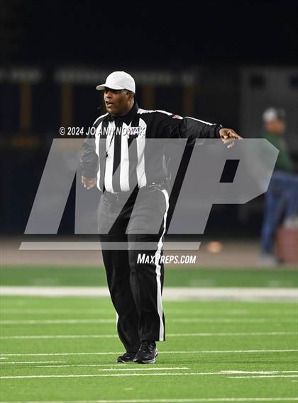 Thumbnail 1 in The Woodlands @ Cypress Ranch (UIL 6A Football Area Round Playoff) photogallery.