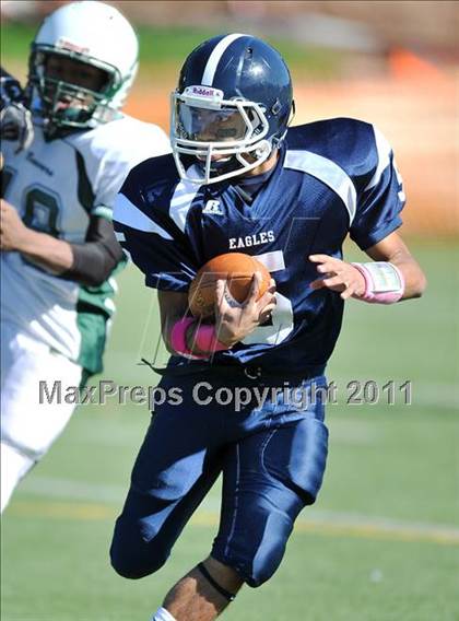 Thumbnail 1 in Weaver @ Wethersfield photogallery.