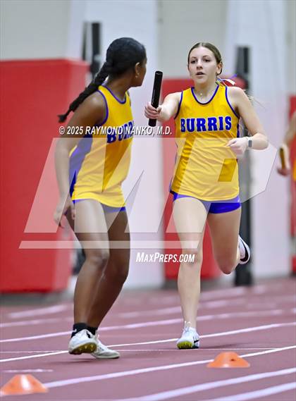 Thumbnail 2 in Owl Invite HSR Qualifier (4 x 200M Relay)  photogallery.