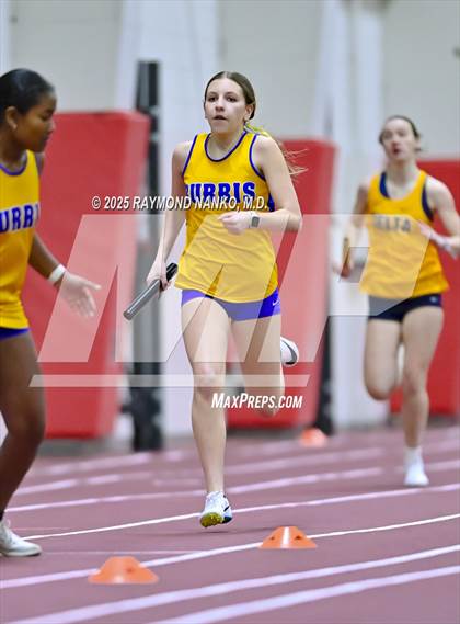 Thumbnail 1 in Owl Invite HSR Qualifier (4 x 200M Relay)  photogallery.