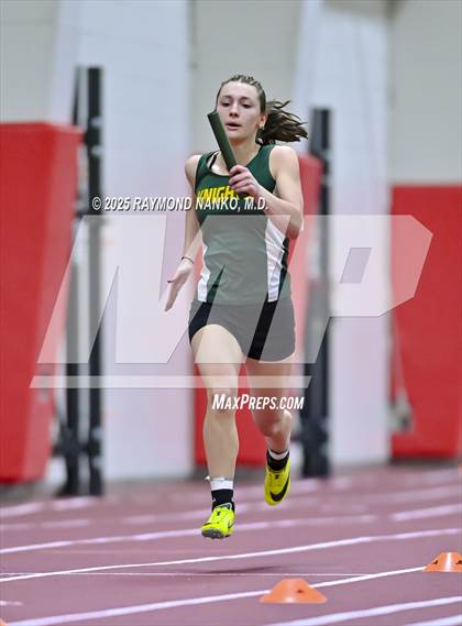 Thumbnail 1 in Owl Invite HSR Qualifier (4 x 200M Relay)  photogallery.