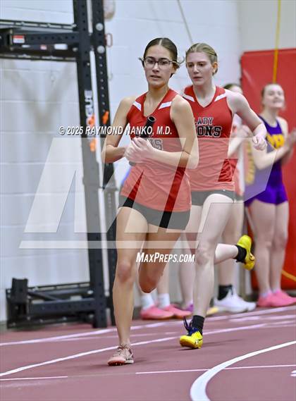 Thumbnail 2 in Owl Invite HSR Qualifier (4 x 200M Relay)  photogallery.