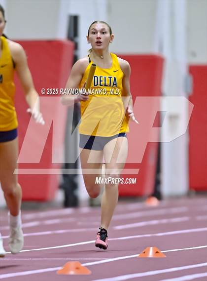 Thumbnail 2 in Owl Invite HSR Qualifier (4 x 200M Relay)  photogallery.