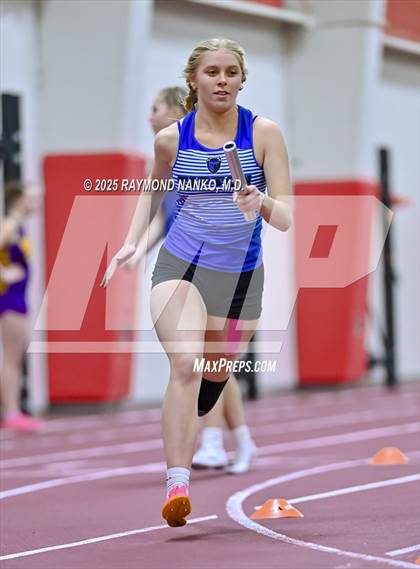 Thumbnail 2 in Owl Invite HSR Qualifier (4 x 200M Relay)  photogallery.