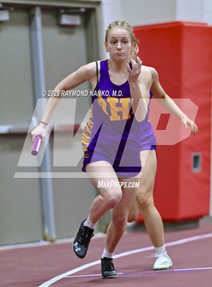 Thumbnail 3 in Owl Invite HSR Qualifier (4 x 200M Relay)  photogallery.