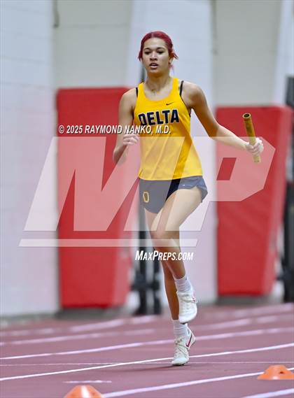 Thumbnail 3 in Owl Invite HSR Qualifier (4 x 200M Relay)  photogallery.