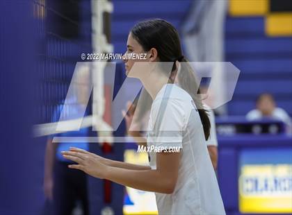 Thumbnail 1 in Agoura vs Camarillo photogallery.
