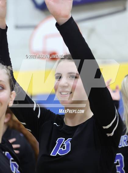 Thumbnail 3 in Agoura vs Camarillo photogallery.
