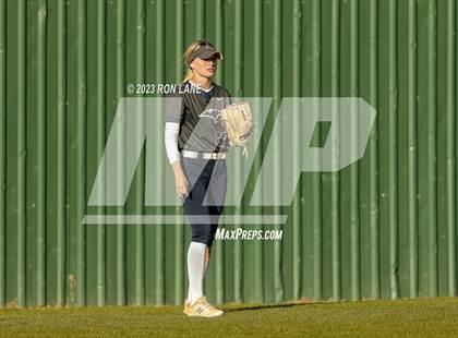 Thumbnail 3 in Southmoore @ Mustang photogallery.