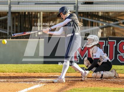 Thumbnail 3 in Southmoore @ Mustang photogallery.