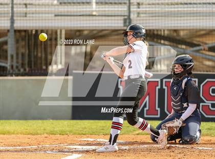 Thumbnail 3 in Southmoore @ Mustang photogallery.