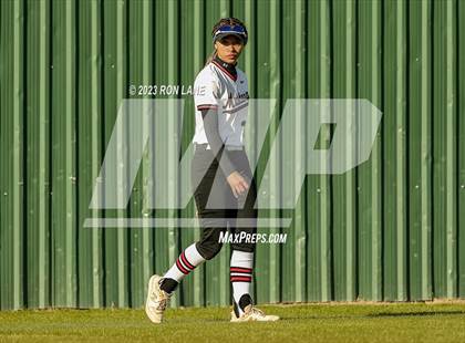 Thumbnail 2 in Southmoore @ Mustang photogallery.