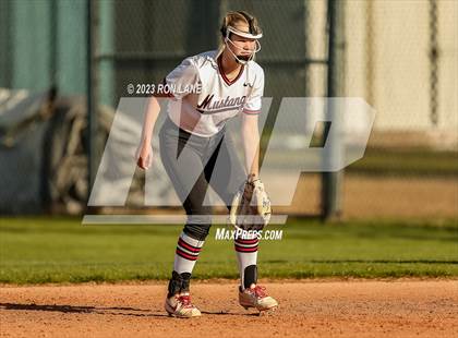 Thumbnail 3 in Southmoore @ Mustang photogallery.